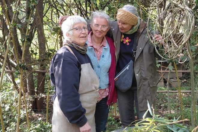 Lalaye : un jardin vivant où nature, créativité et poésie se rencontrent